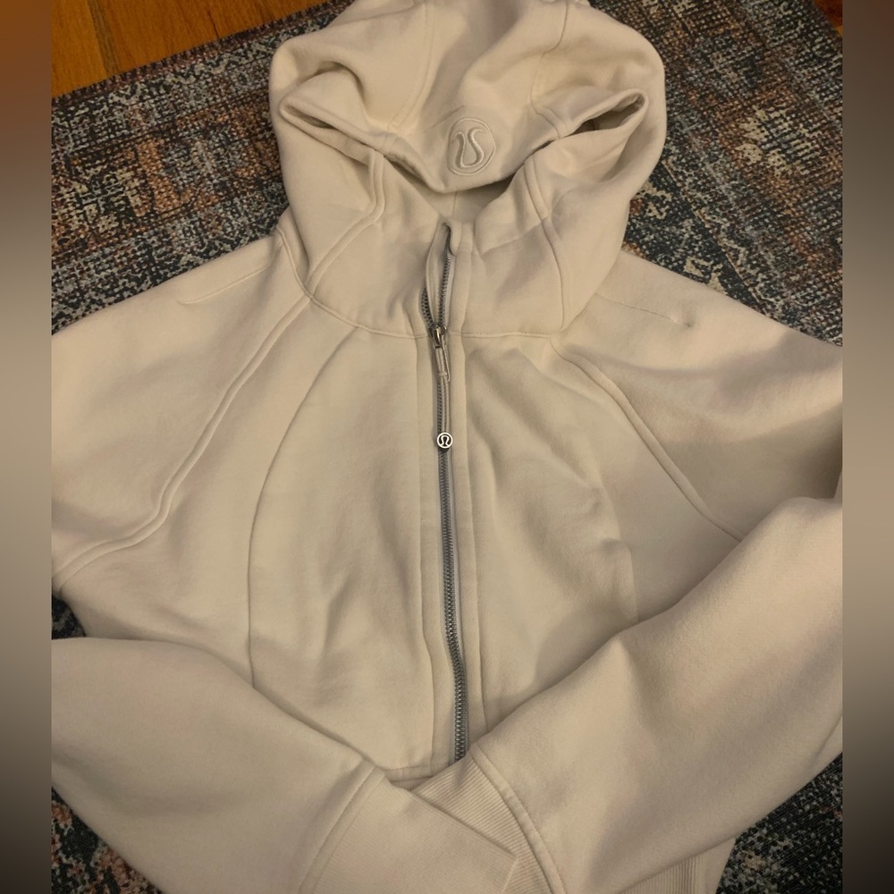 Lululemon Cropped Scuba Zip Up
